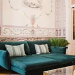 아파트 Luxury 4br Steps From Praca Do Comercio