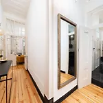 Luxury 4br Steps From Praca Do Comercio * 리스본