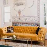 Luxury 4br Steps From Praca Do Comercio 아파트 *