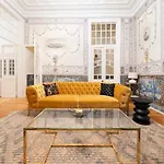 Luxury 4br Steps From Praca Do Comercio