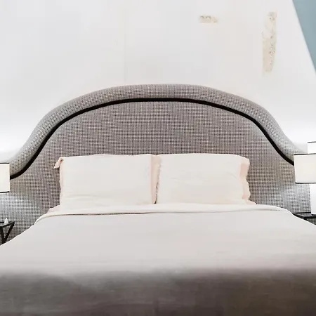 Διαμέρισμα Luxury 4br Steps From Praca Do Comercio