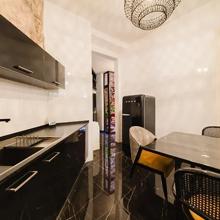 Luxury 4br Near Praca Do Comercio Wac アパート リスボン