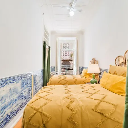 Luxury 4br Steps From Praca Do Comercio * Лиссабон