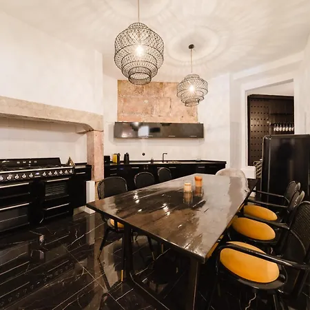 Luxury 4br Near Praca Do Comercio Wac アパート リスボン