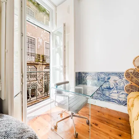 Διαμέρισμα Luxury 4br Steps From Praca Do Comercio Lisboa
