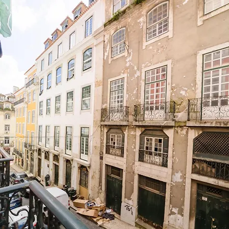 Luxury 4br Steps From Praca Do Comercio Διαμέρισμα
